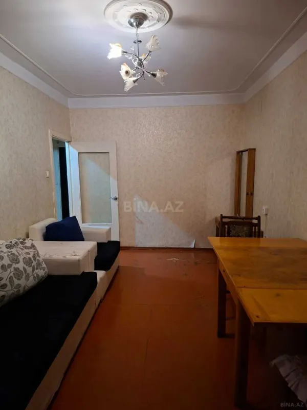 Kirayə verilir 2 otaqlı mənzil 60 m²