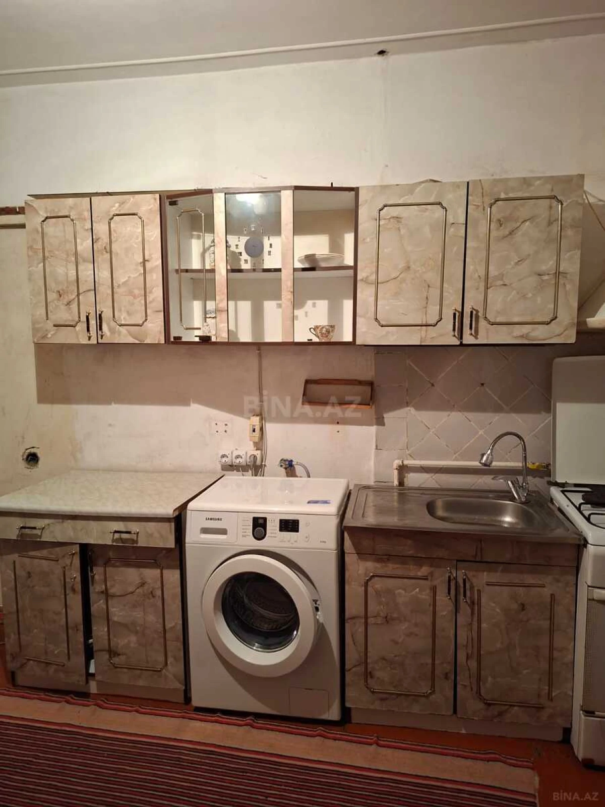 Kirayə verilir 2 otaqlı mənzil 60 m²