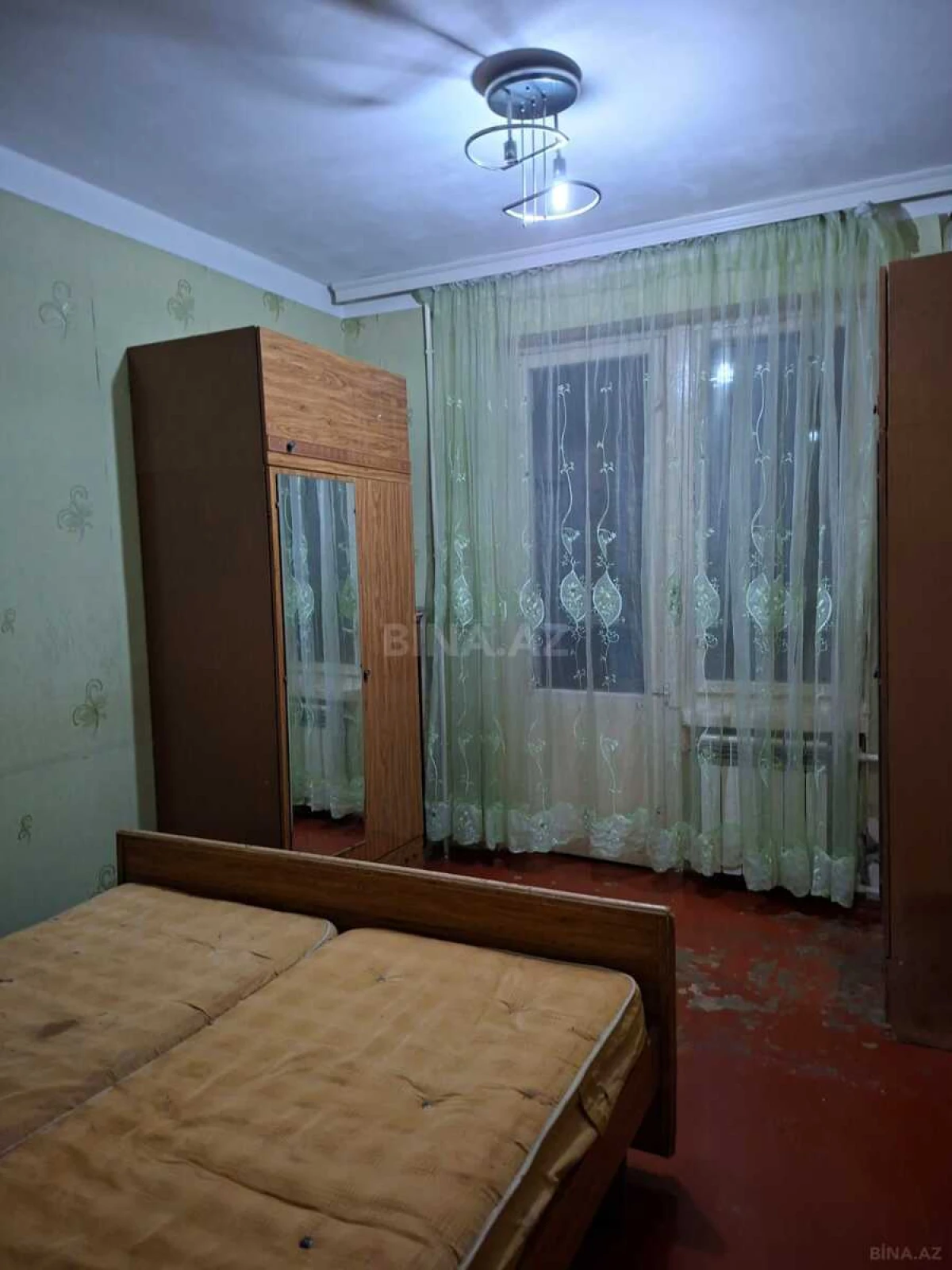 Kirayə verilir 2 otaqlı mənzil 60 m²