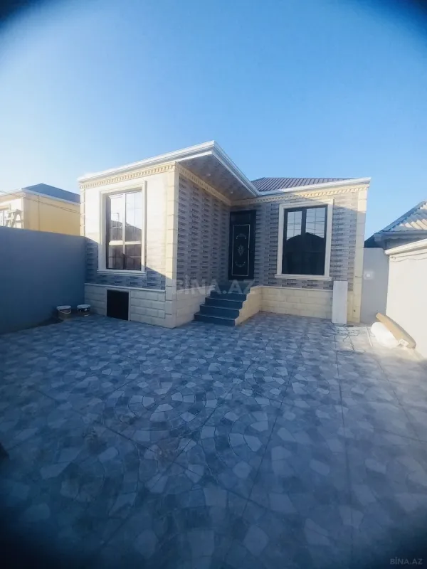 Satılır 4 otaqlı həyət evi 80 m²