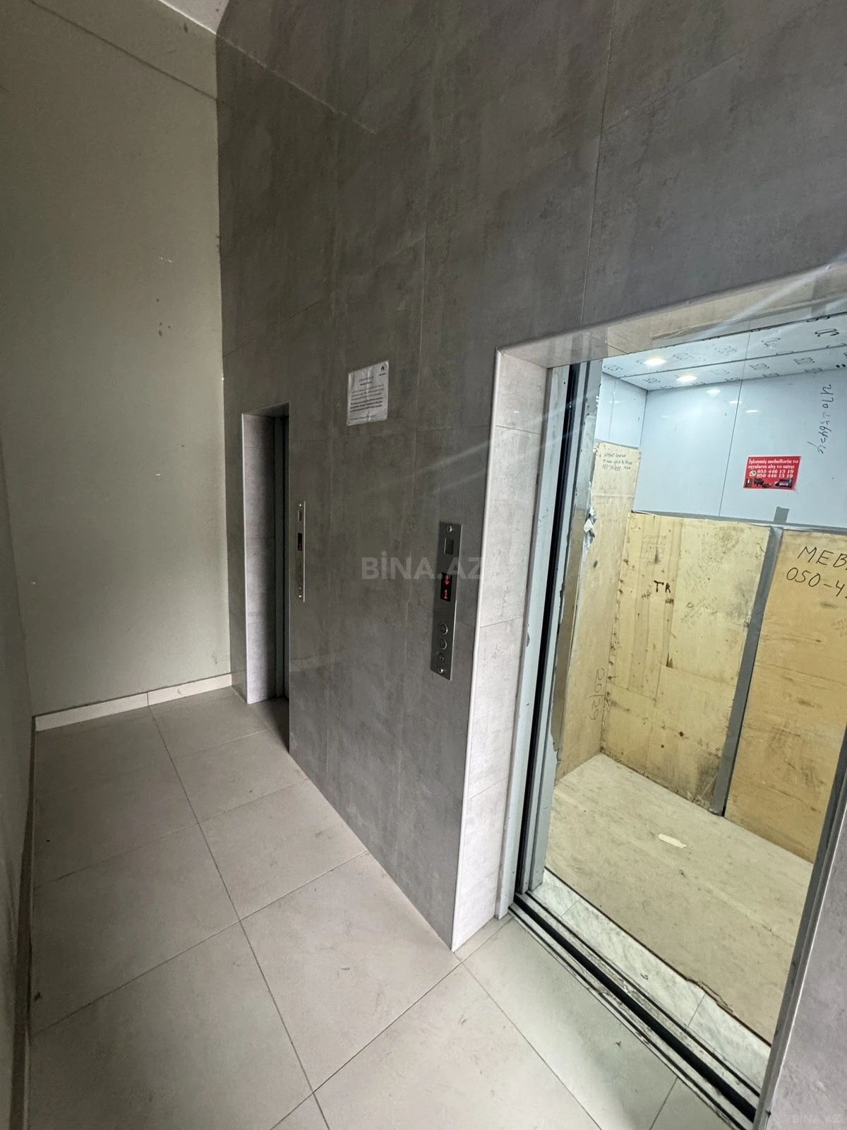 Satılır 3 otaqlı mənzil 61 m²