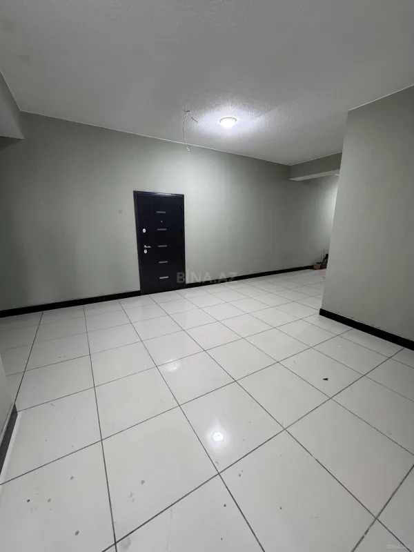 Satılır 3 otaqlı mənzil 61 m²
