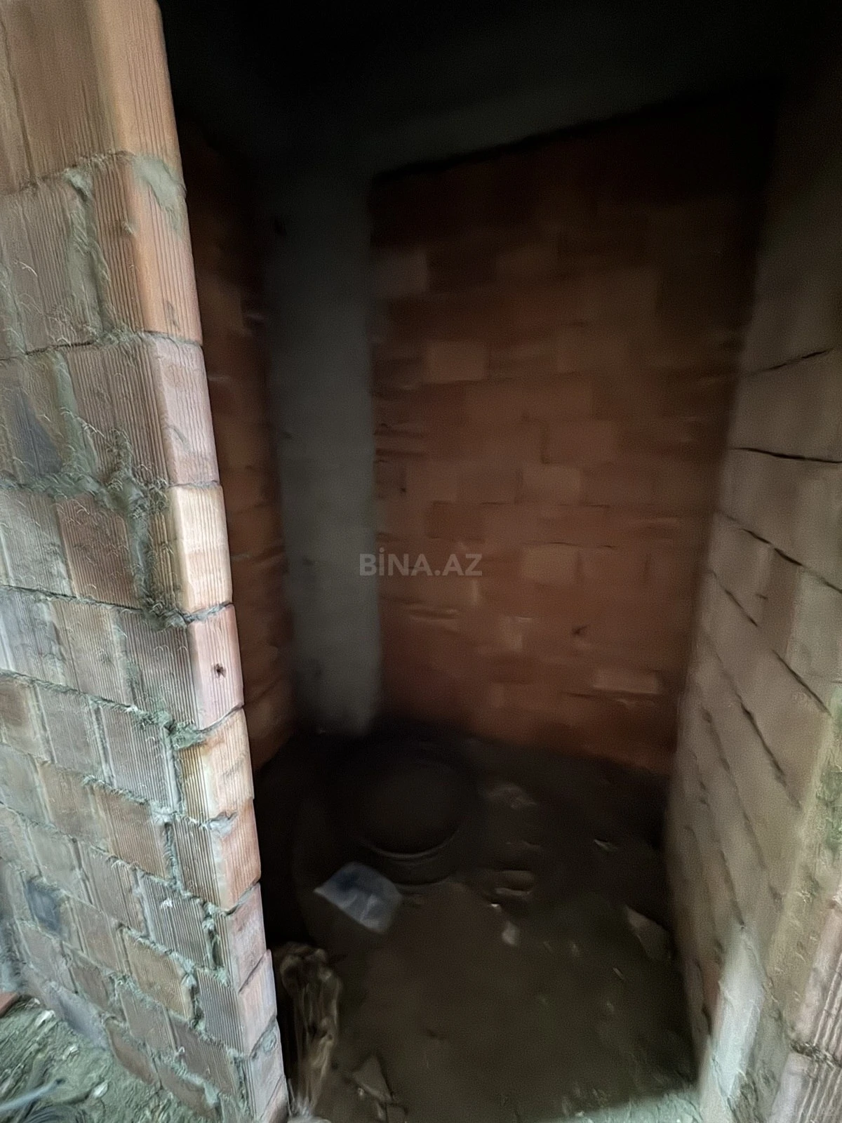 Satılır 3 otaqlı mənzil 61 m²