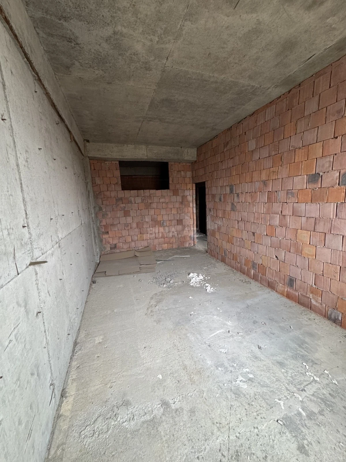 Satılır 3 otaqlı mənzil 61 m²