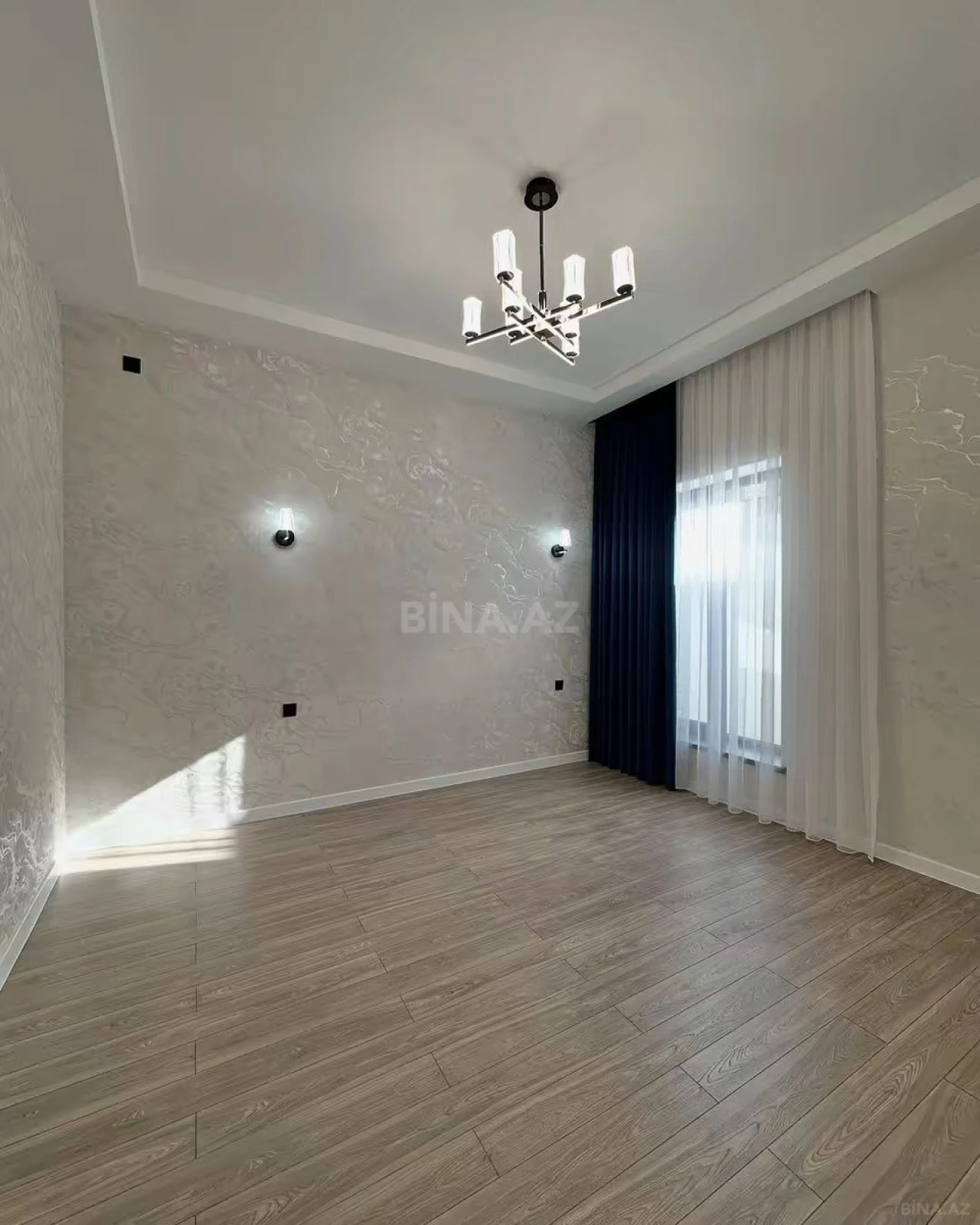 Satılır 4 otaqlı həyət evi 160 m²