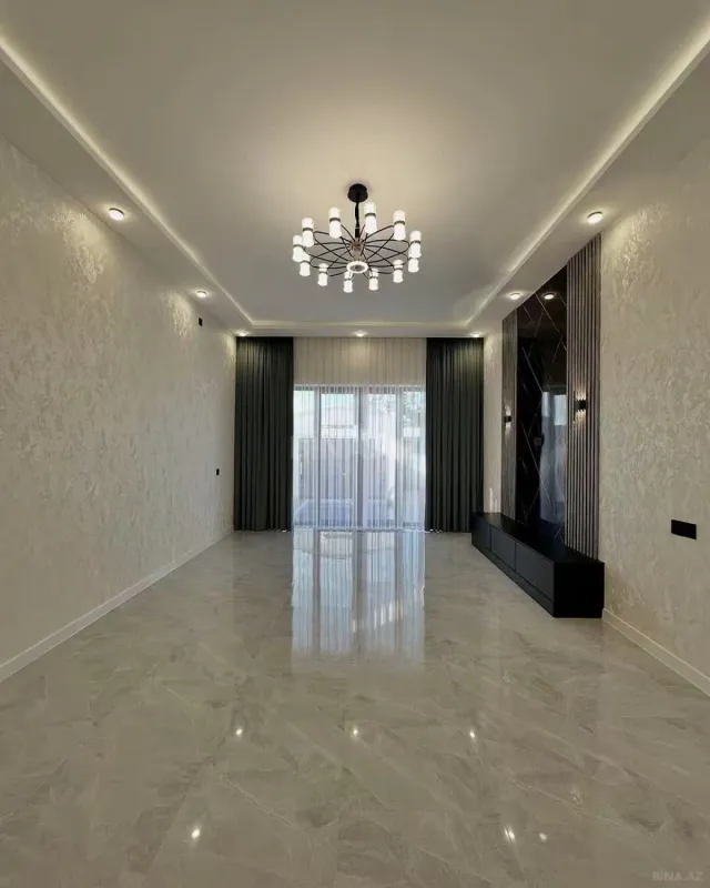 Satılır 4 otaqlı həyət evi 160 m²