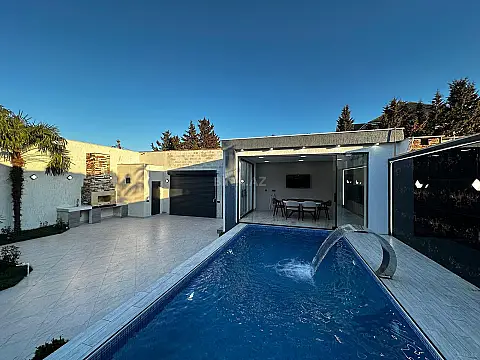 Satılır 4 otaqlı həyət evi 170 m²