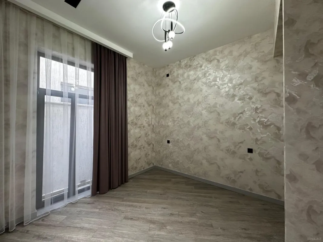 Satılır 4 otaqlı həyət evi 170 m²