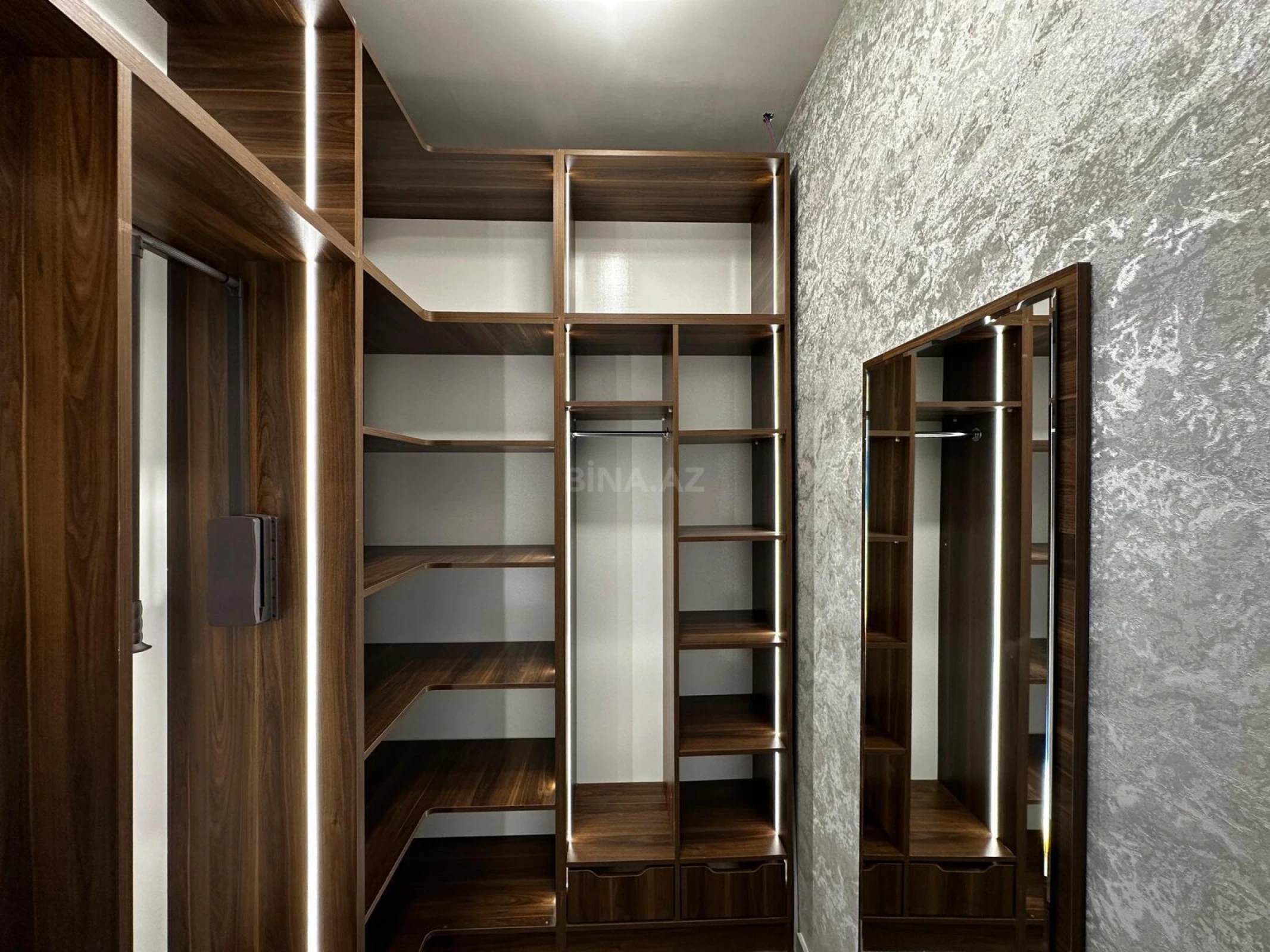 Satılır 4 otaqlı həyət evi 170 m²