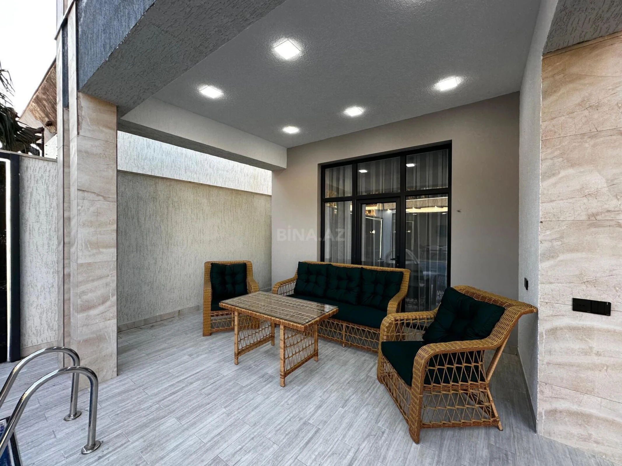 Satılır 4 otaqlı həyət evi 170 m²