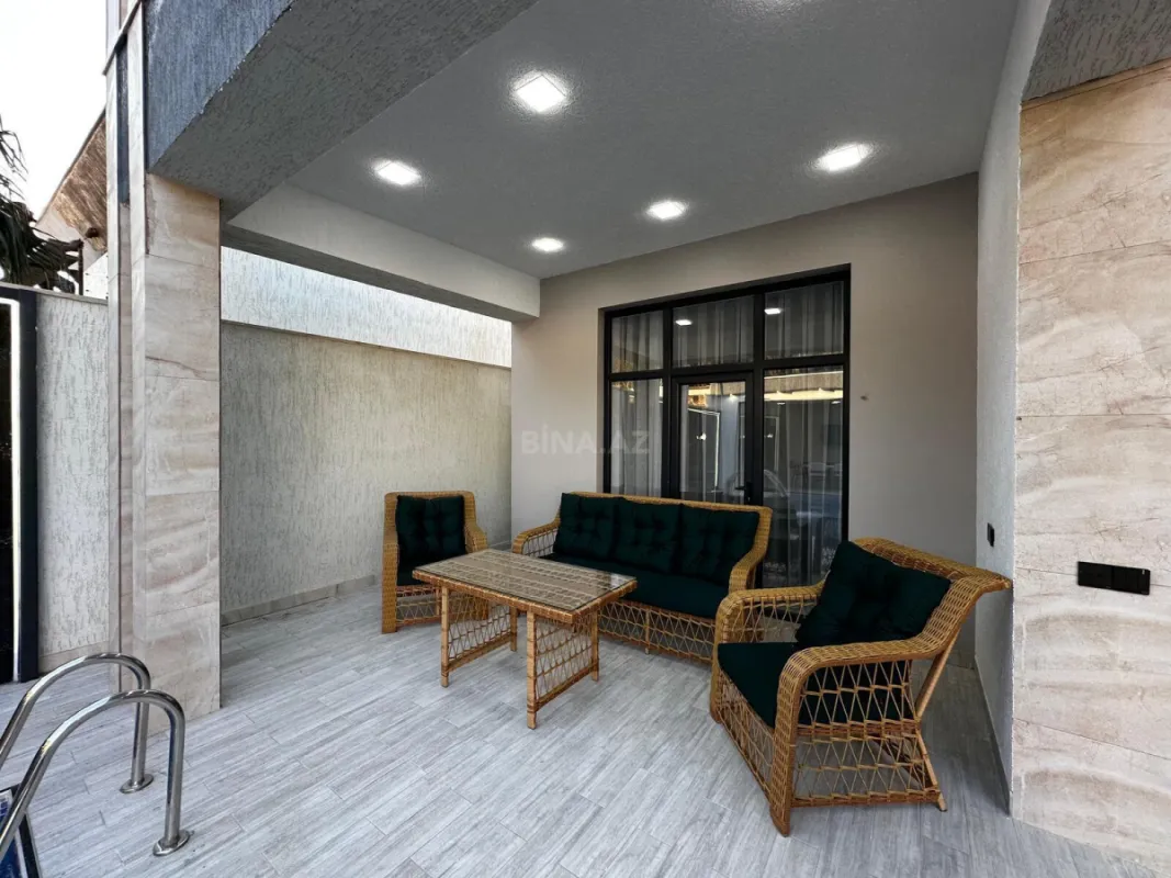 Satılır 4 otaqlı həyət evi 170 m²