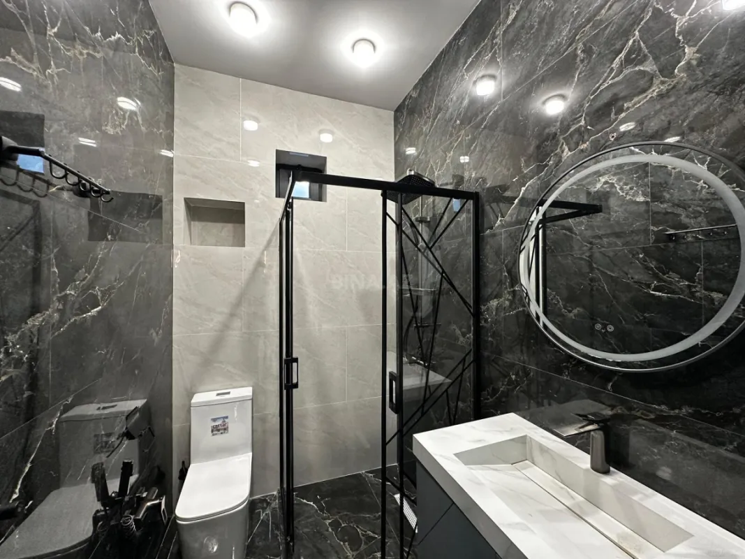 Satılır 4 otaqlı həyət evi 170 m²