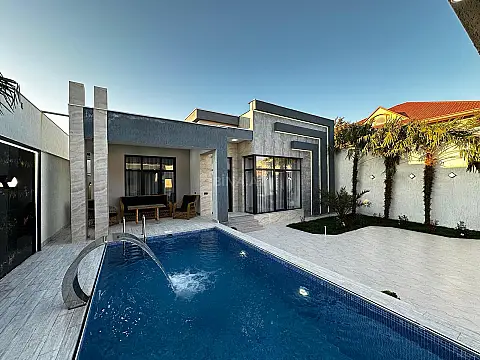 Satılır 4 otaqlı həyət evi 170 m²