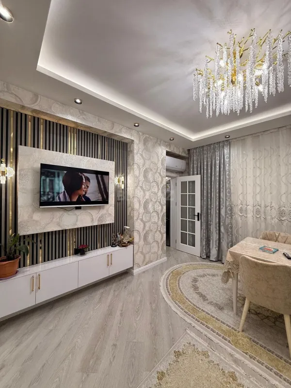 Satılır 2 otaqlı mənzil 68 m²