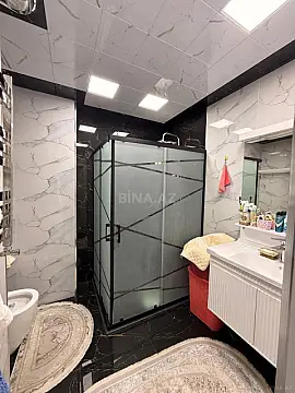 Satılır 2 otaqlı mənzil 68 m²