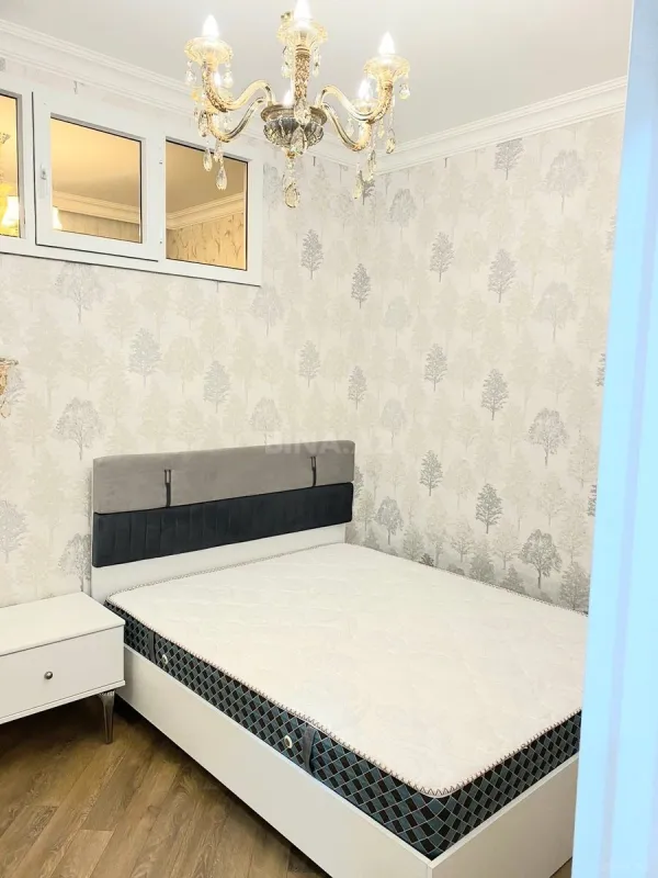 Kirayə verilir 3 otaqlı mənzil 100 m²