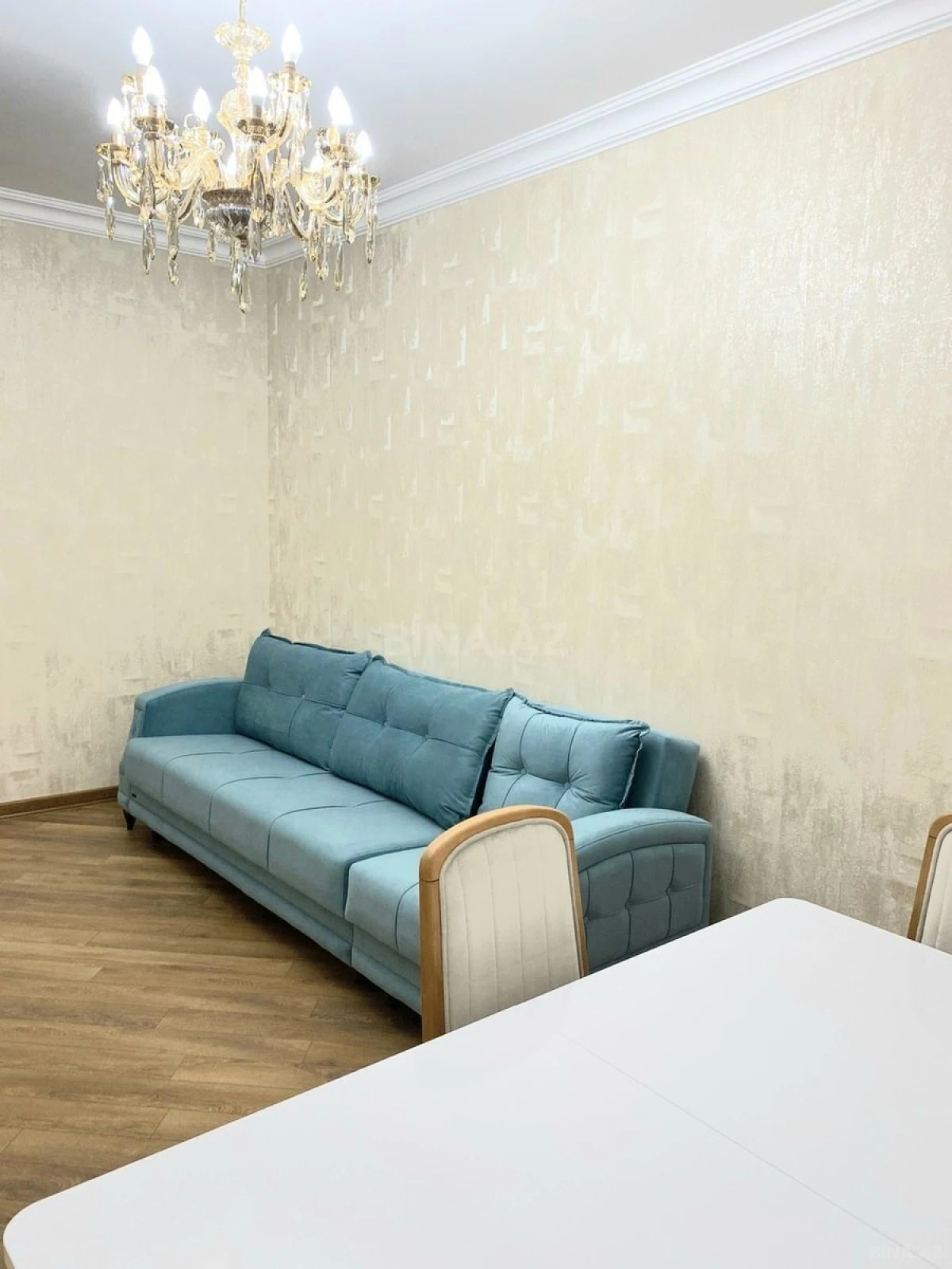 Kirayə verilir 3 otaqlı mənzil 100 m²