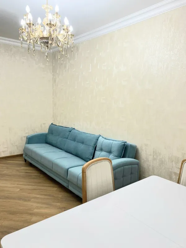 Kirayə verilir 3 otaqlı mənzil 100 m²