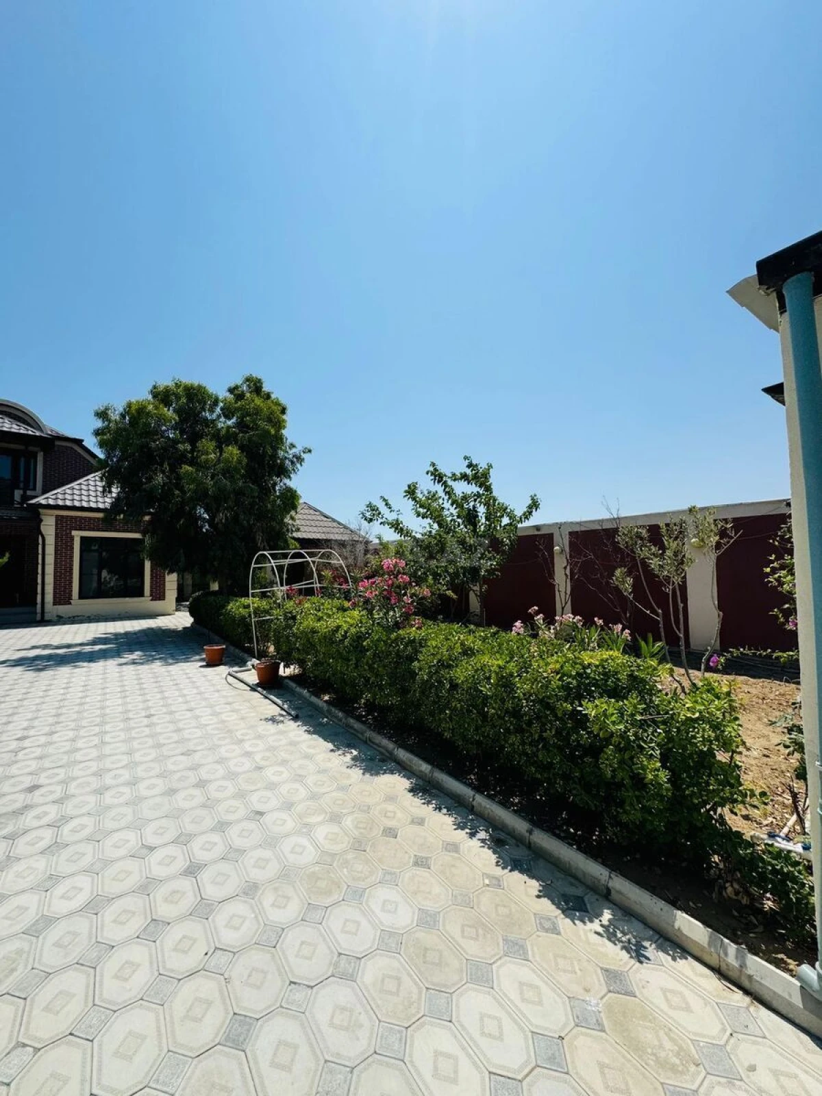 Kirayə verilir 3 otaqlı həyət evi 360 m²