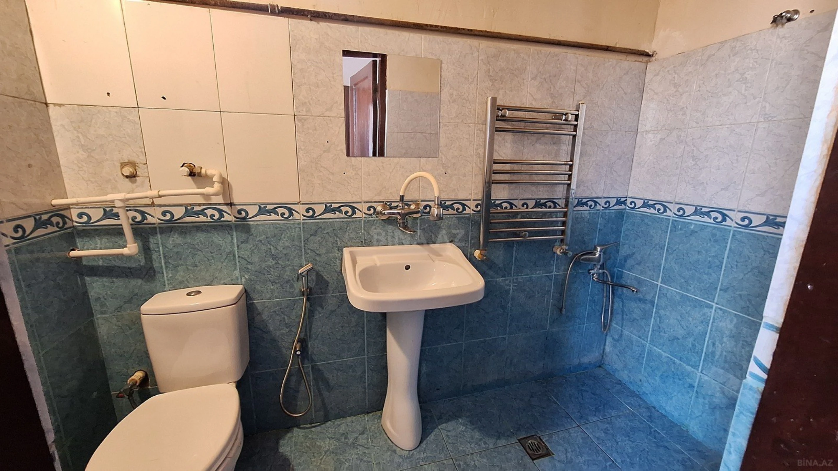Kirayə verilir 4 otaqlı həyət evi 120 m²