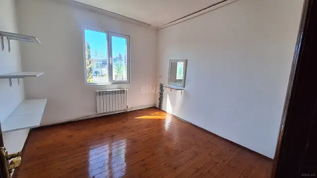 Kirayə verilir 4 otaqlı həyət evi 120 m²