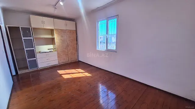 Kirayə verilir 4 otaqlı həyət evi 120 m²