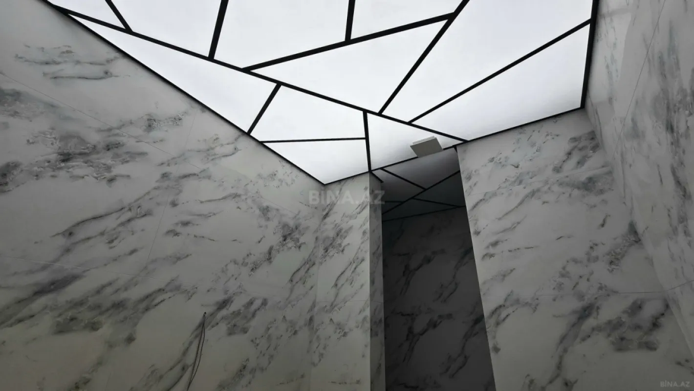 Satılır 3 otaqlı mənzil 112 m²