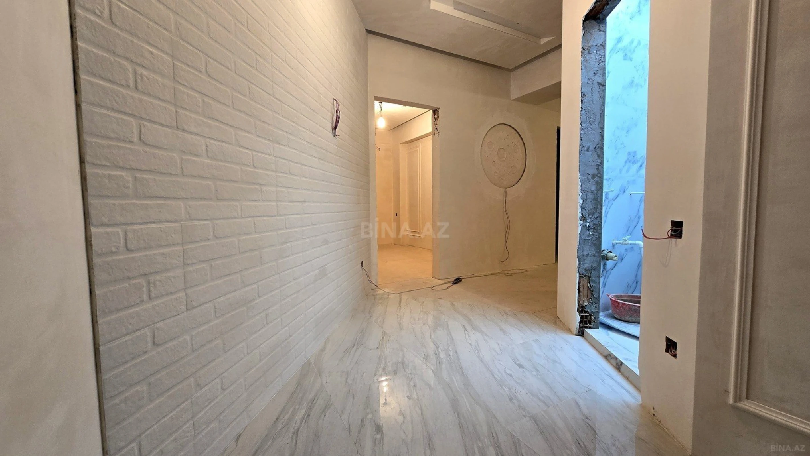 Satılır 3 otaqlı mənzil 112 m²