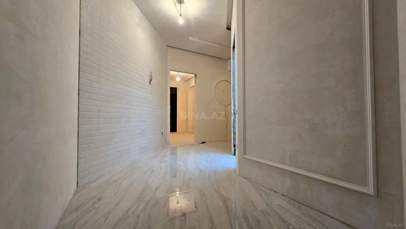 Satılır 3 otaqlı mənzil 112 m²