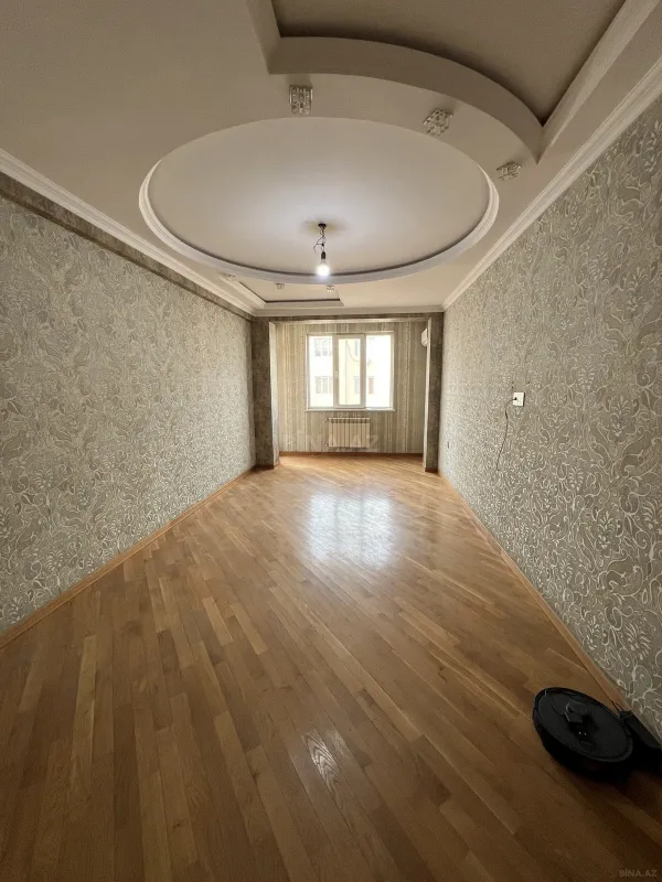 Satılır 3 otaqlı mənzil 112 m²