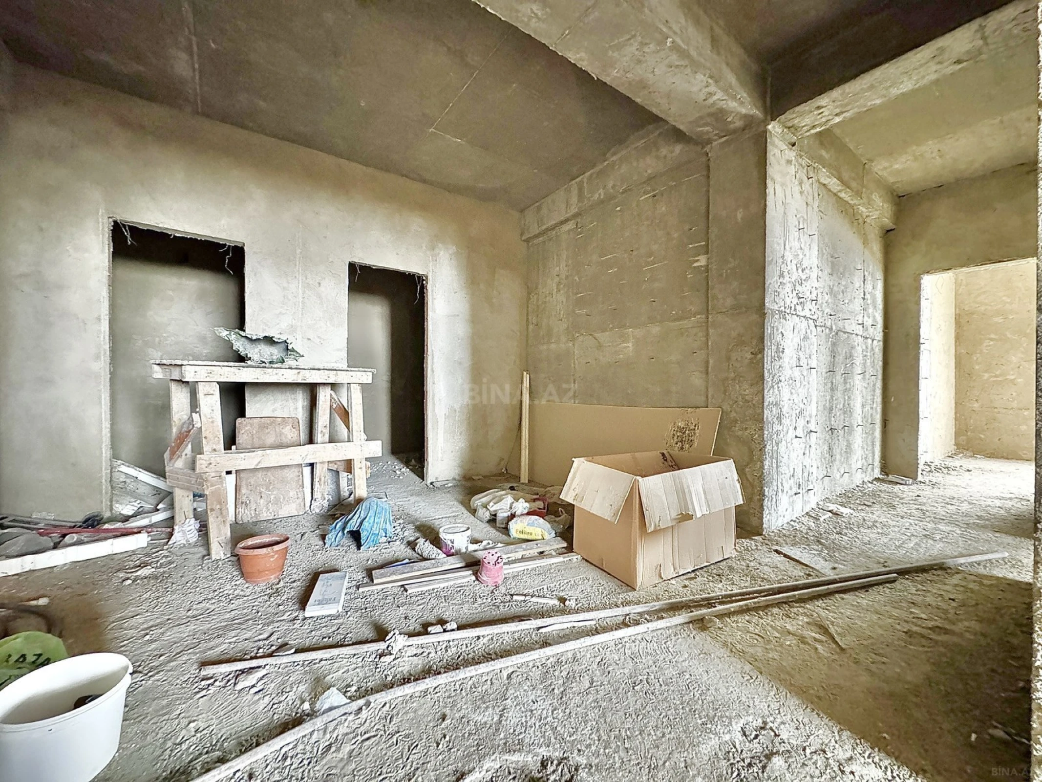 Satılır 3 otaqlı mənzil 108 m²