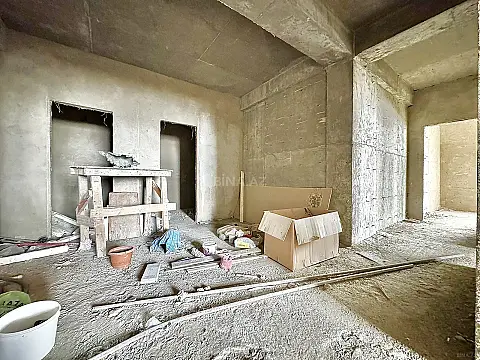 Satılır 3 otaqlı mənzil 108 m²