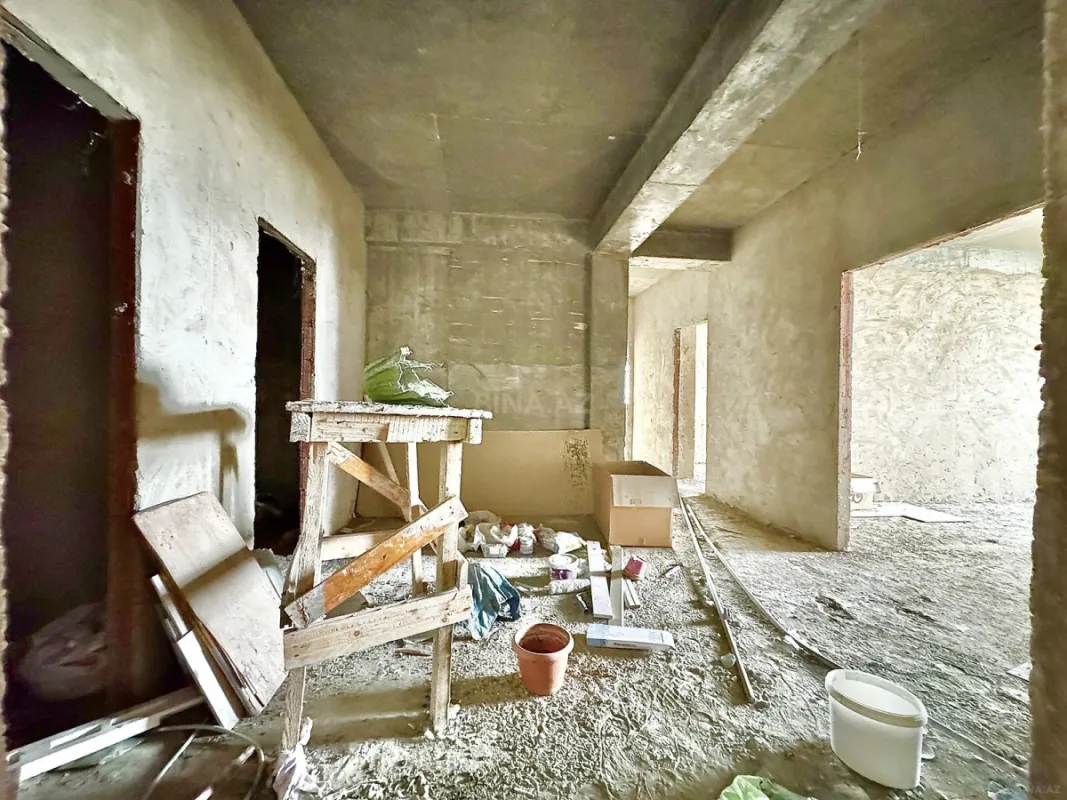 Satılır 3 otaqlı mənzil 108 m²