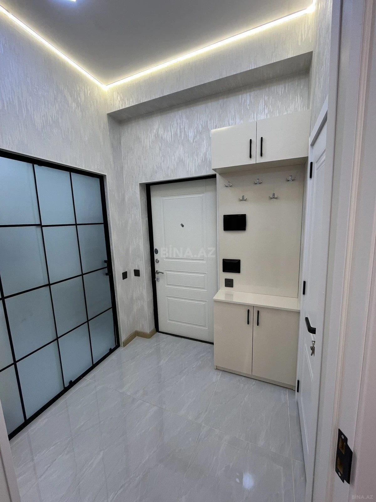 Kirayə verilir 2 otaqlı mənzil 60 m²