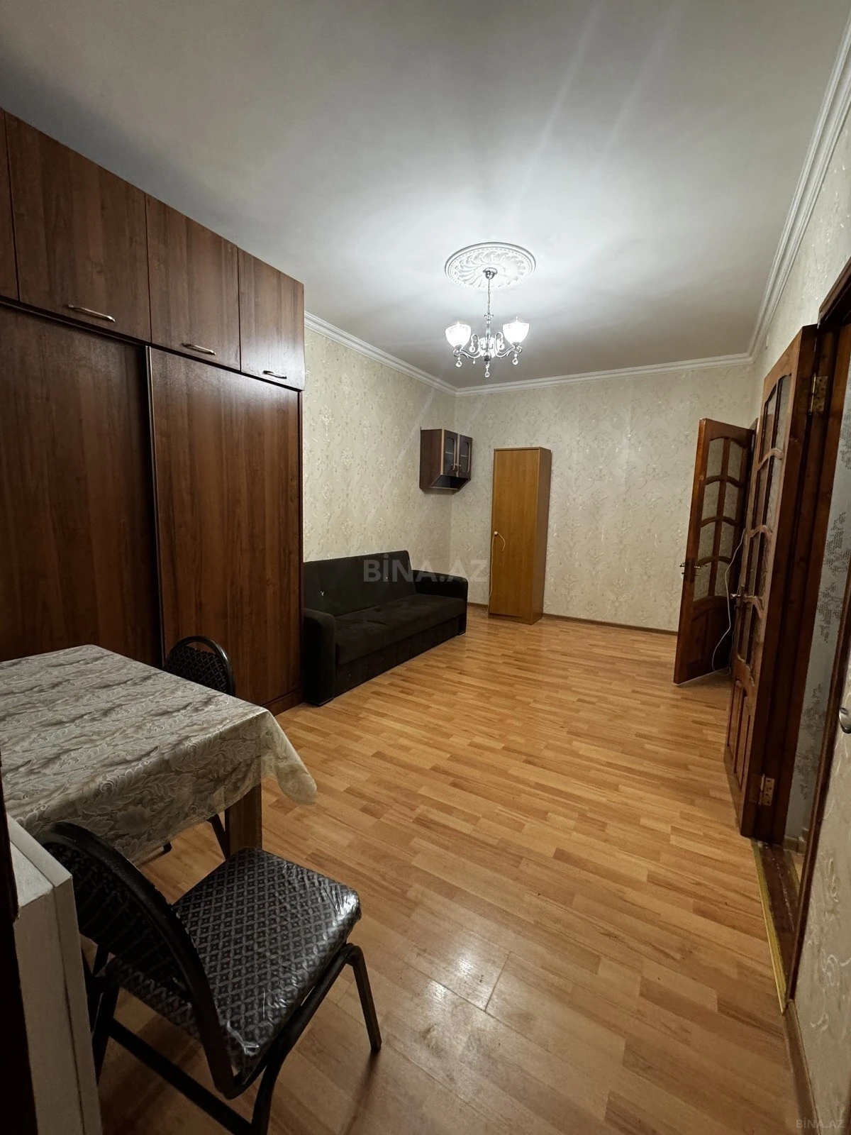 Kirayə verilir 2 otaqlı mənzil 50 m²