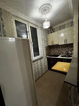 Kirayə verilir 2 otaqlı mənzil 50 m²