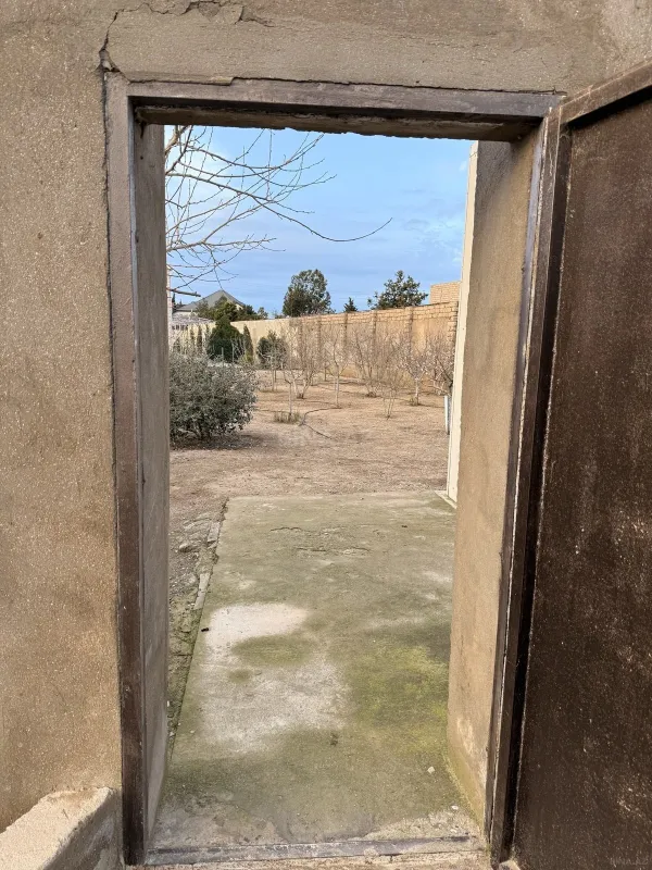 Satılır 5 otaqlı həyət evi 192 m²