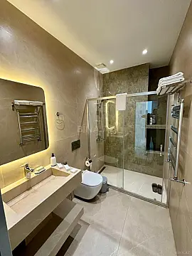 Kirayə verilir 2 otaqlı mənzil 77 m²