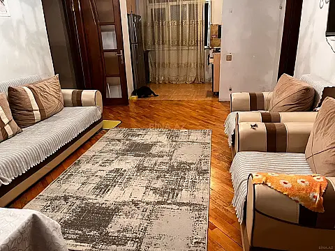 Kirayə verilir 3 otaqlı mənzil 66 m²
