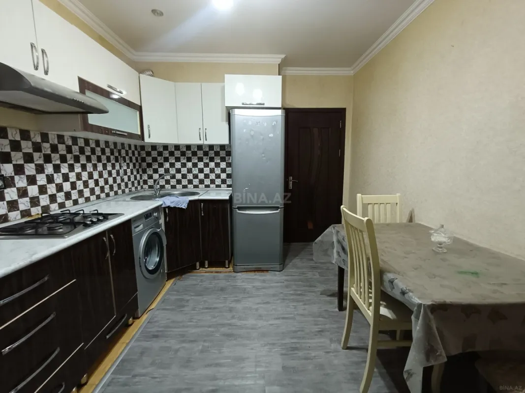Kirayə verilir 2 otaqlı mənzil 75 m²