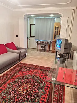 Kirayə verilir 2 otaqlı mənzil 60 m²
