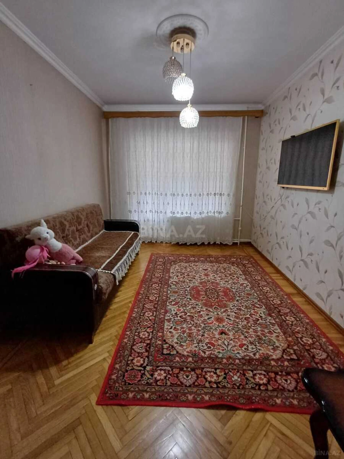 Satılır 4 otaqlı mənzil 100 m²