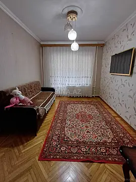 Satılır 4 otaqlı mənzil 100 m²