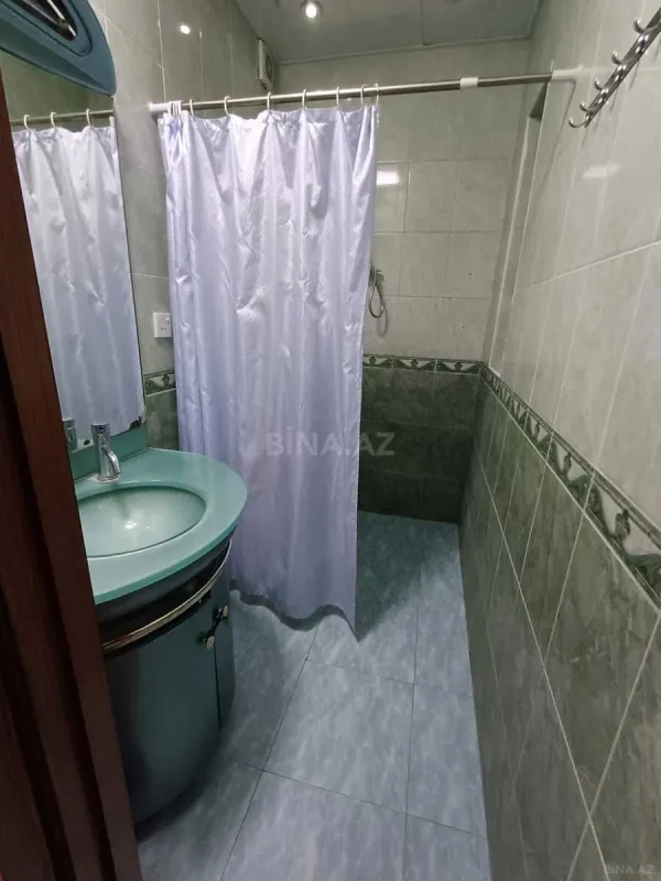 Satılır 4 otaqlı mənzil 100 m²