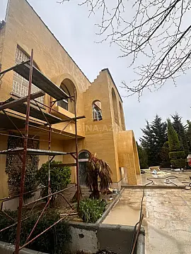 Satılır 7 otaqlı həyət evi 700 m²