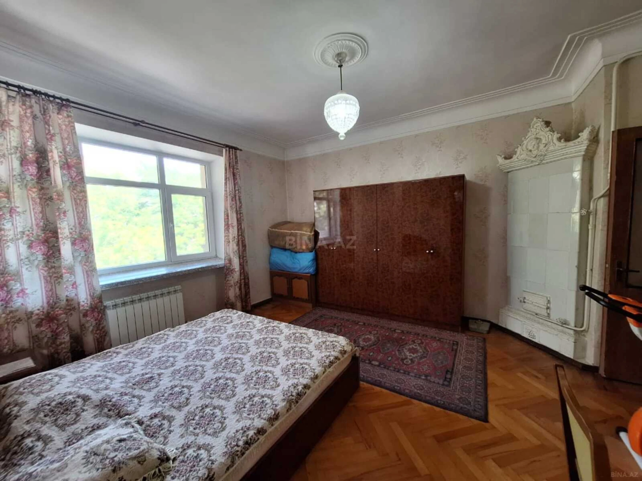 Kirayə verilir 4 otaqlı mənzil 110 m²