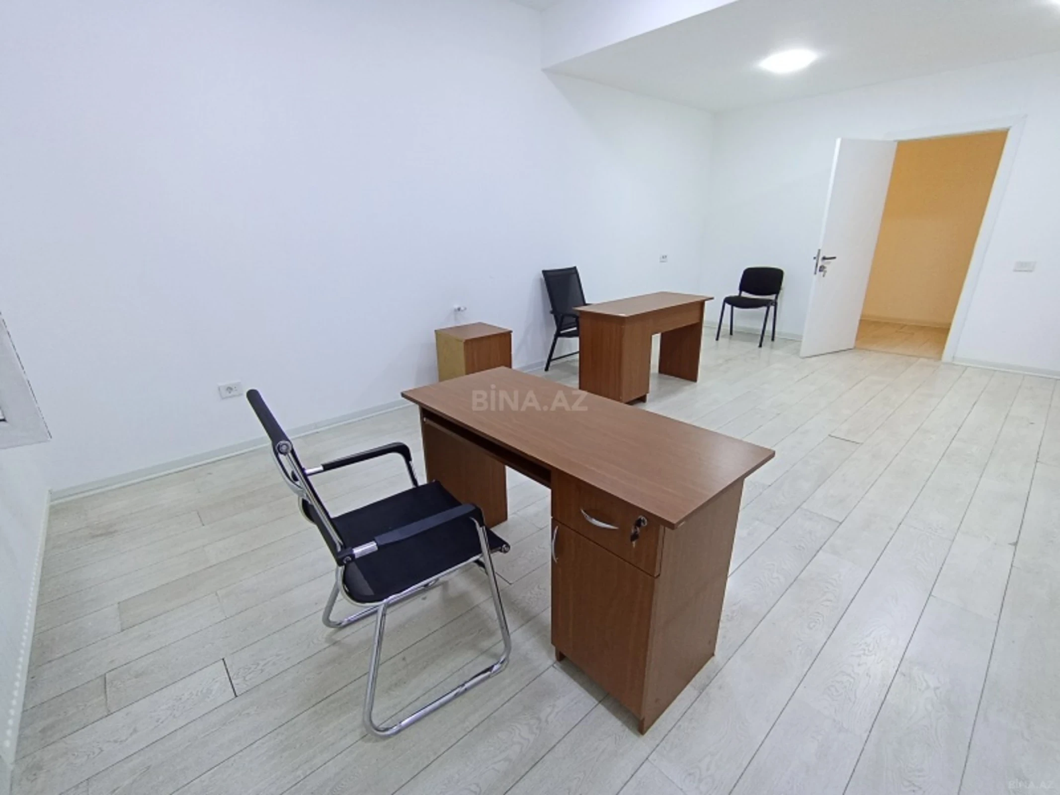 Kirayə verilir 1 otaqlı ofis 35 m²