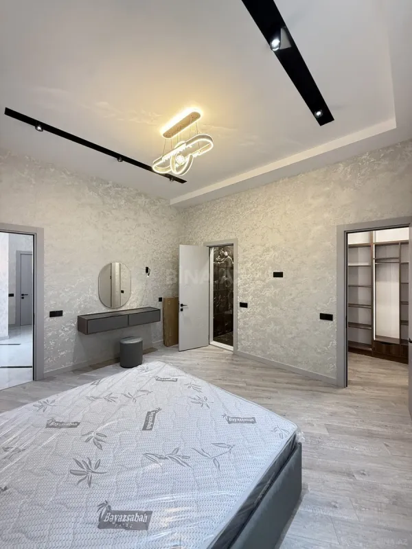 Satılır 4 otaqlı həyət evi 170 m²