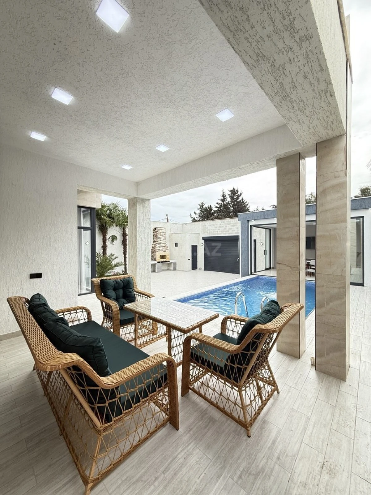 Satılır 4 otaqlı həyət evi 170 m²