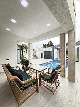 Satılır 4 otaqlı həyət evi 170 m²